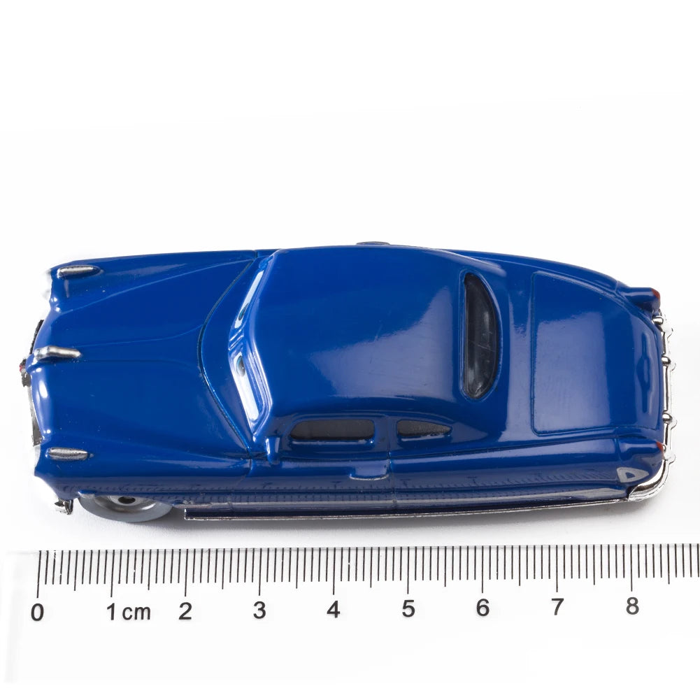 Pixar Cars 3 Lightning McQueen Diecast 1:55 Scale – Mater & McQueen Alloy Model Collection, Kids Toy Gift